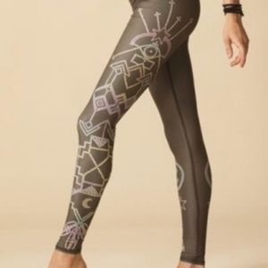 Teeki Seven Crowns Leggings